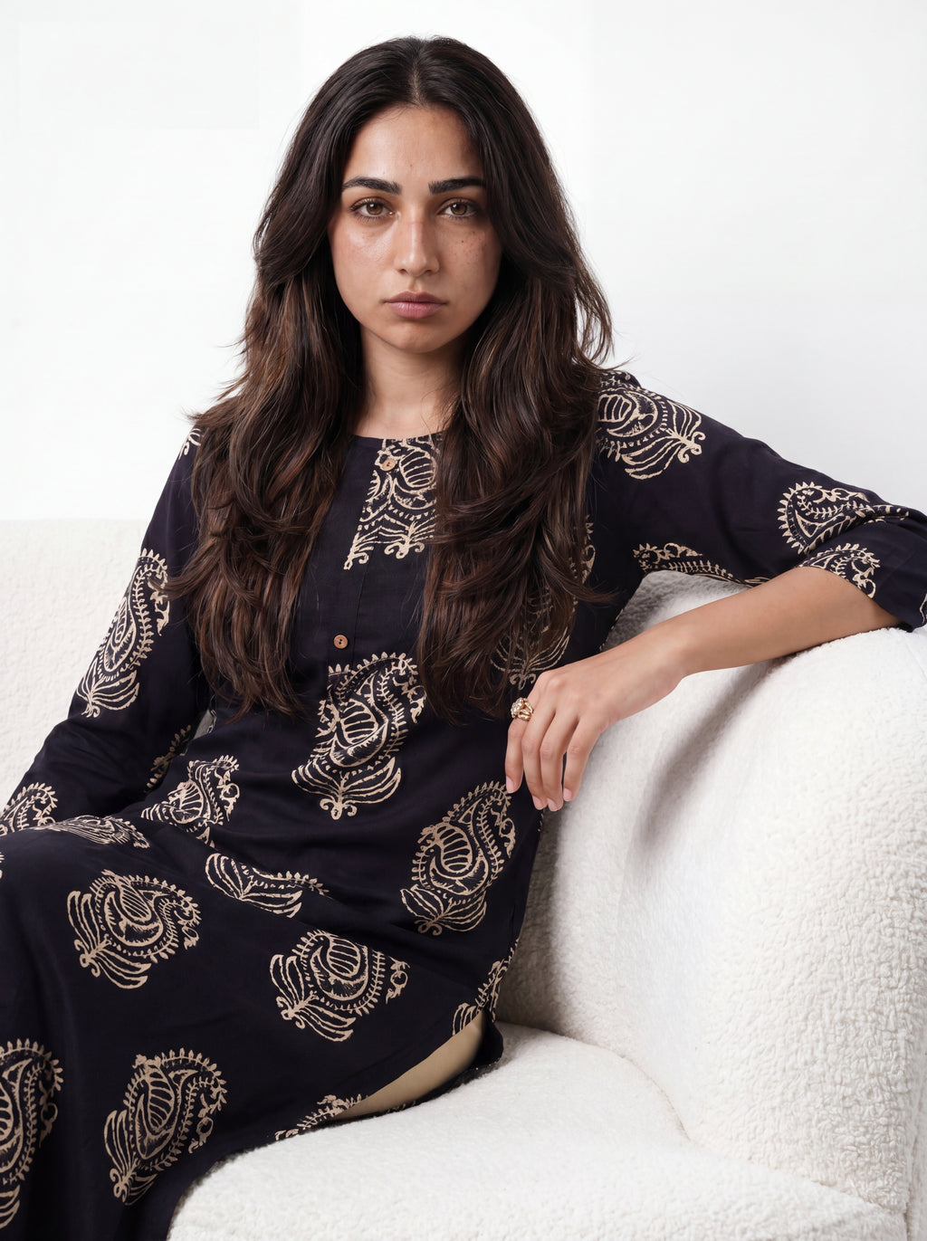 Black Rayon Printed Straight-Cut Kurti